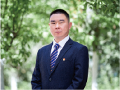 乔家奎    初中部教学副校长