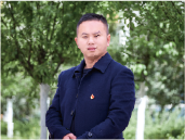 文德军    初中部德育副校长