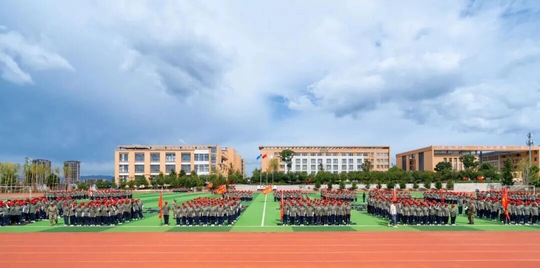 青春正步走 | 正道中学2026高一新生国防教育进行时